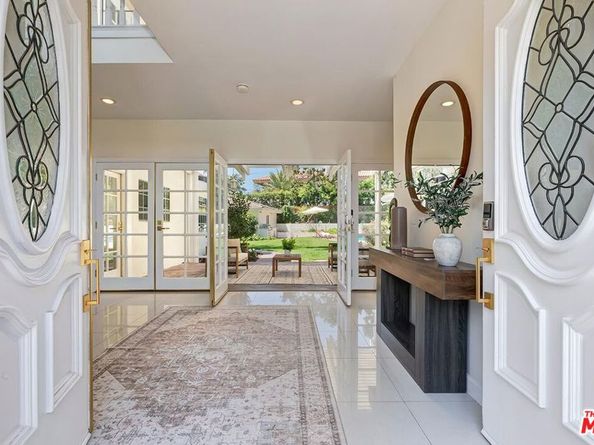 2261 Bagley Avenue, Los Angeles CA 90034