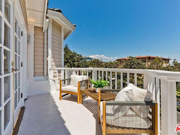 2261 Bagley Avenue, Los Angeles CA 90034