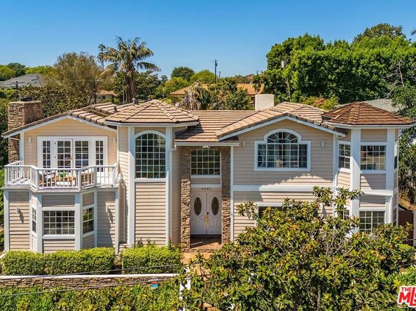 2261 Bagley Avenue, Los Angeles CA 90034