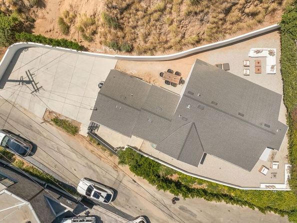 8353 Sunset View Drive, Los Angeles CA 90069