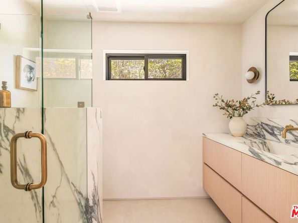 8353 Sunset View Drive, Los Angeles CA 90069