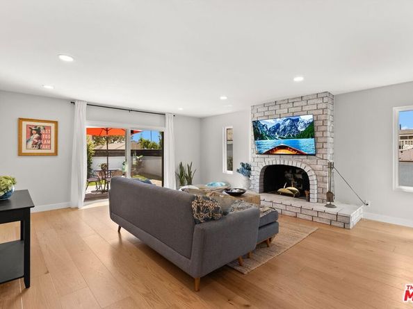 2804 Spreckels Lane, Redondo Beach CA 90278