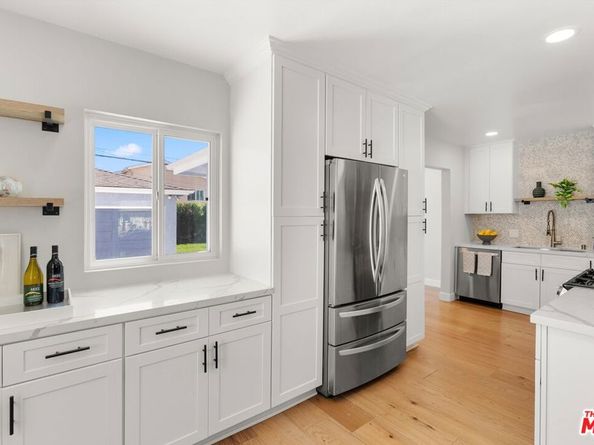 2804 Spreckels Lane, Redondo Beach CA 90278