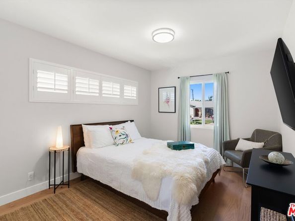2804 Spreckels Lane, Redondo Beach CA 90278