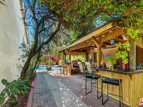 1701 N Buena Vista Street, Burbank CA 91505