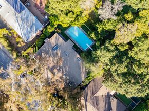 574 Latimer Road, Santa Monica CA 90402
