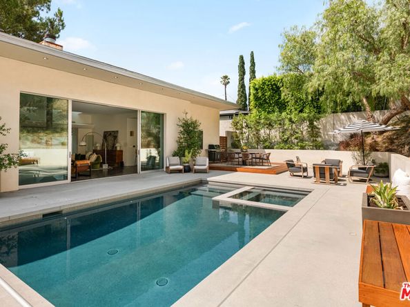 8137 Amor Road, Los Angeles CA 90046