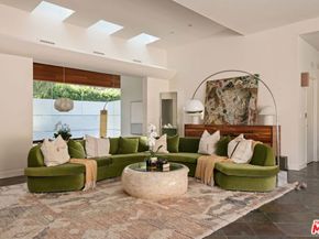 8137 Amor Road, Los Angeles CA 90046