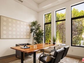 4445 Camellia Avenue, Studio City CA 91602