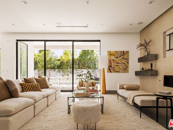 4445 Camellia Avenue, Studio City CA 91602