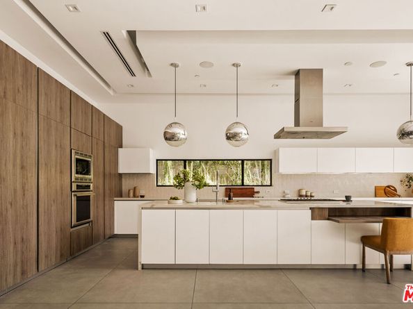 4445 Camellia Avenue, Studio City CA 91602