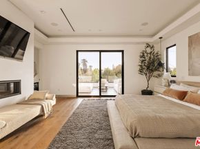 4445 Camellia Avenue, Studio City CA 91602