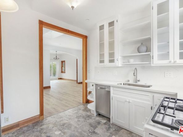 2019 18th Street, Santa Monica CA 90404