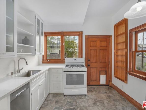 2019 18th Street, Santa Monica CA 90404