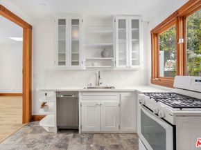 2019 18th Street, Santa Monica CA 90404