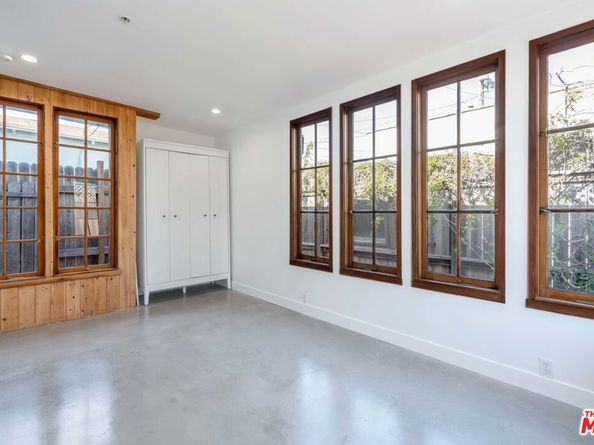 2019 18th Street, Santa Monica CA 90404