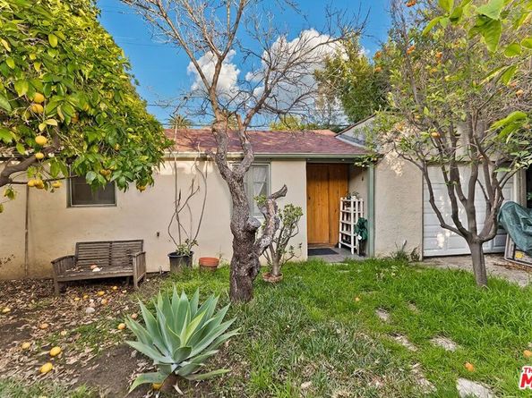 830 N Spaulding Avenue, Los Angeles CA 90046