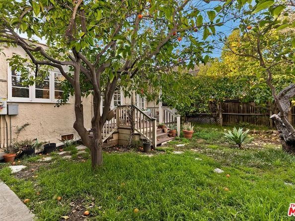 830 N Spaulding Avenue, Los Angeles CA 90046
