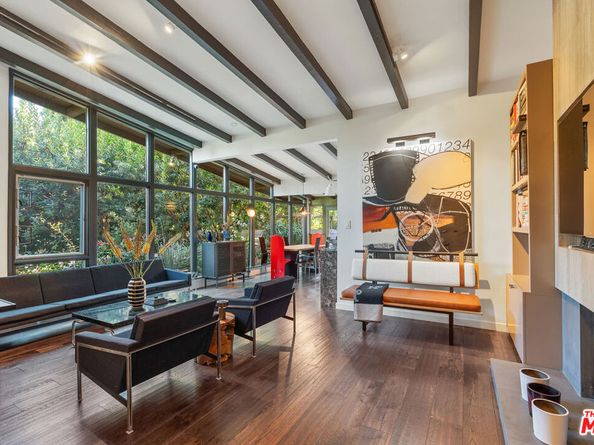 8581 Appian Way, Los Angeles CA 90046