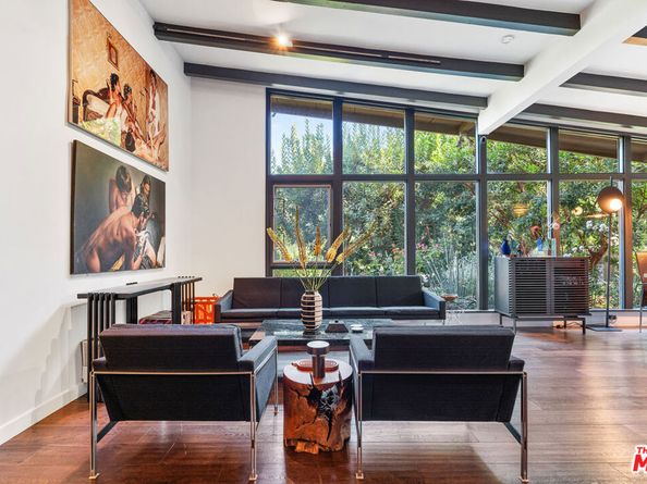 8581 Appian Way, Los Angeles CA 90046