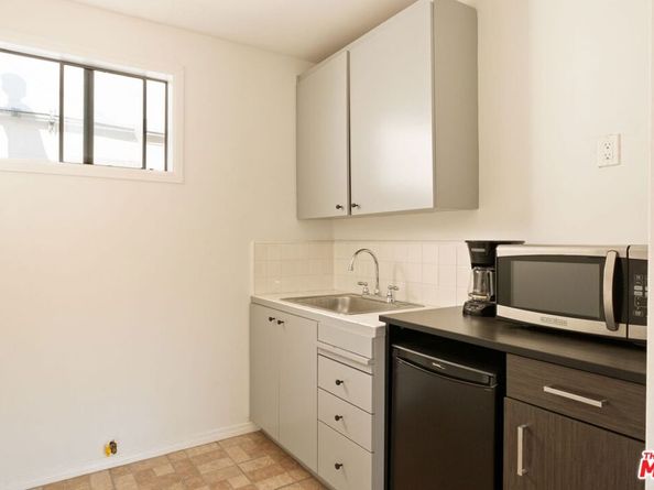 813 N Orange Grove Avenue, Los Angeles CA 90046