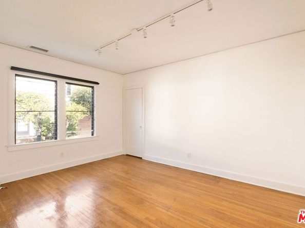 813 N Orange Grove Avenue, Los Angeles CA 90046