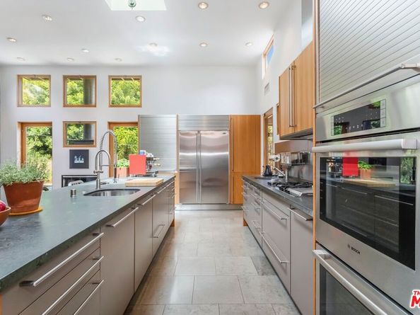 8631 Allenwood Road, Los Angeles CA 90046