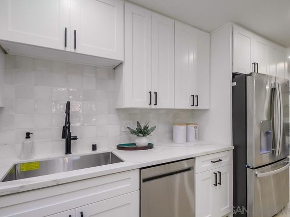 3720 Bonita Glen Ter, Bonita CA 91902