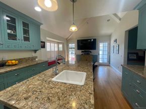 4894 Garfield St, La Mesa CA 91941