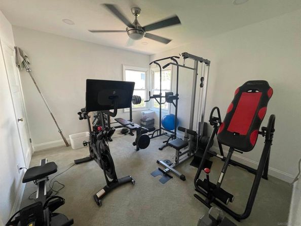 4894 Garfield St, La Mesa CA 91941