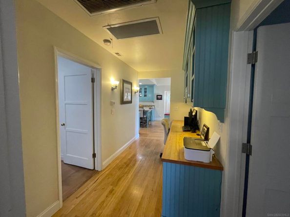 4894 Garfield St, La Mesa CA 91941