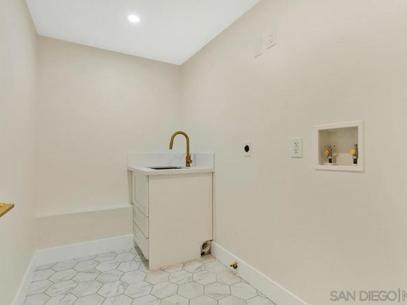 11445 Forestview Lane, San Diego CA 92131