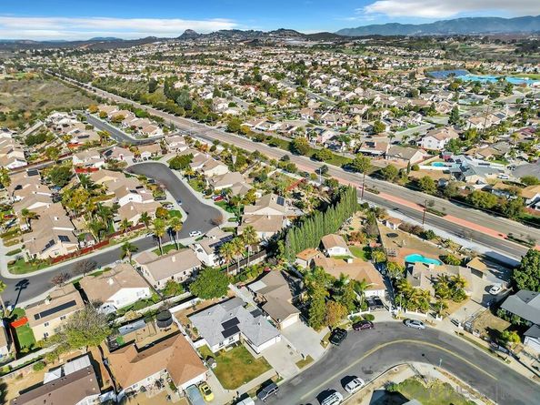 681 Parker St, Oceanside CA 92057