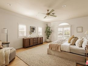 7912 Croydon Avenue, Los Angeles CA 90045