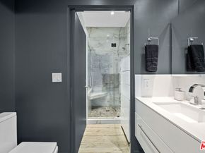 1250 N Harper Avenue 401, West Hollywood CA 90046