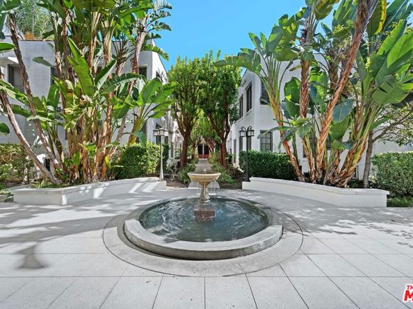 1250 N Harper Avenue 401, West Hollywood CA 90046