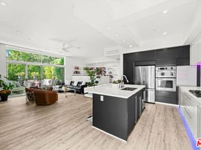 1250 N Harper Avenue 401, West Hollywood CA 90046