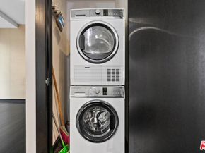 655 S Hope Street 1006, Los Angeles CA 90017