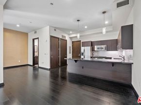 655 S Hope Street 1006, Los Angeles CA 90017