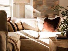 11202 Canton Drive, Studio City CA 91604