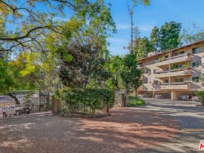 2700 E Cahuenga Boulevard 1301, Los Angeles CA 90068