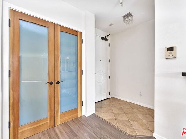 871 Crenshaw Boulevard 305, Los Angeles CA 90005