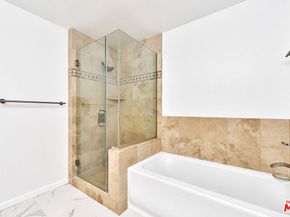 871 Crenshaw Boulevard 305, Los Angeles CA 90005