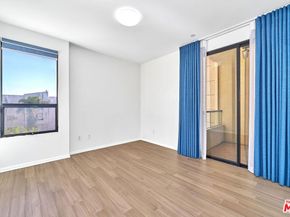 871 Crenshaw Boulevard 305, Los Angeles CA 90005