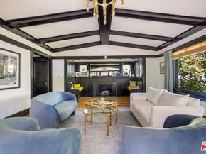 221 S St Andrews Place, Los Angeles CA 90004