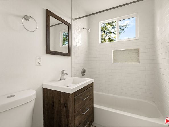 312 Chestnut Avenue, Los Angeles CA 90042