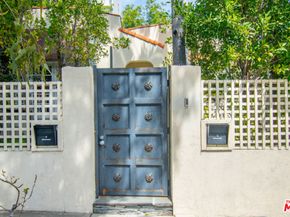 9037 Elevado Street, West Hollywood CA 90069