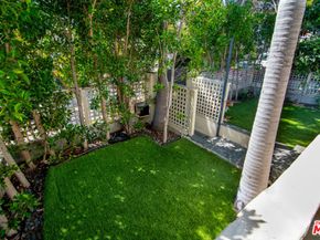 9037 Elevado Street, West Hollywood CA 90069