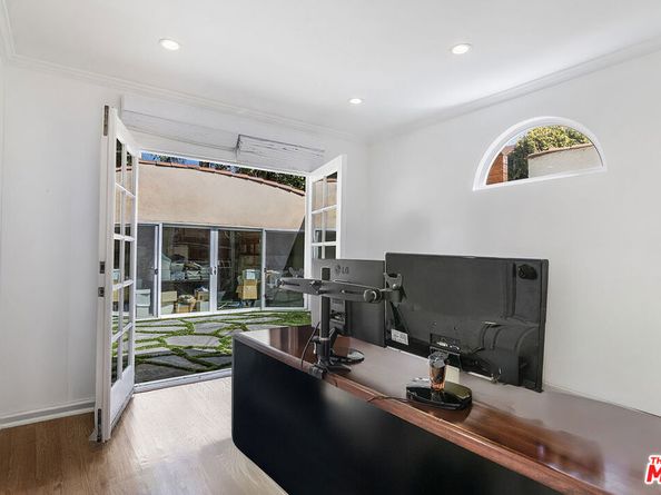 9037 Elevado Street, West Hollywood CA 90069