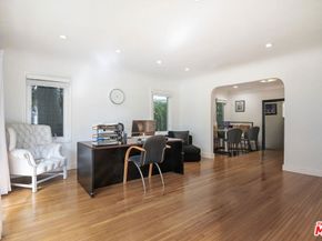 9037 Elevado Street, West Hollywood CA 90069